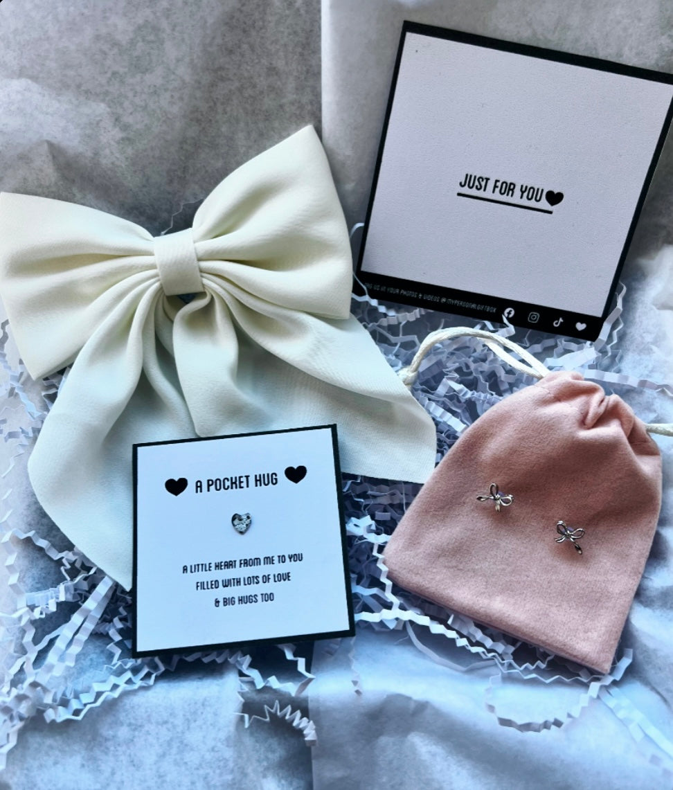 White Bow Mini